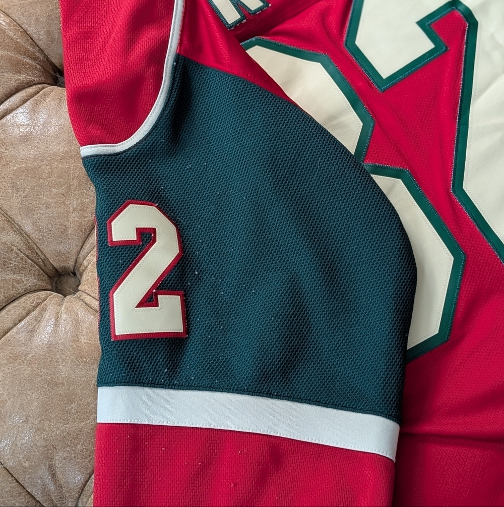 Reebok Minnesota Wild NHL Backstrom 32 Hockey Jersey Adult Size Large Red Green - Picture 10 of 12